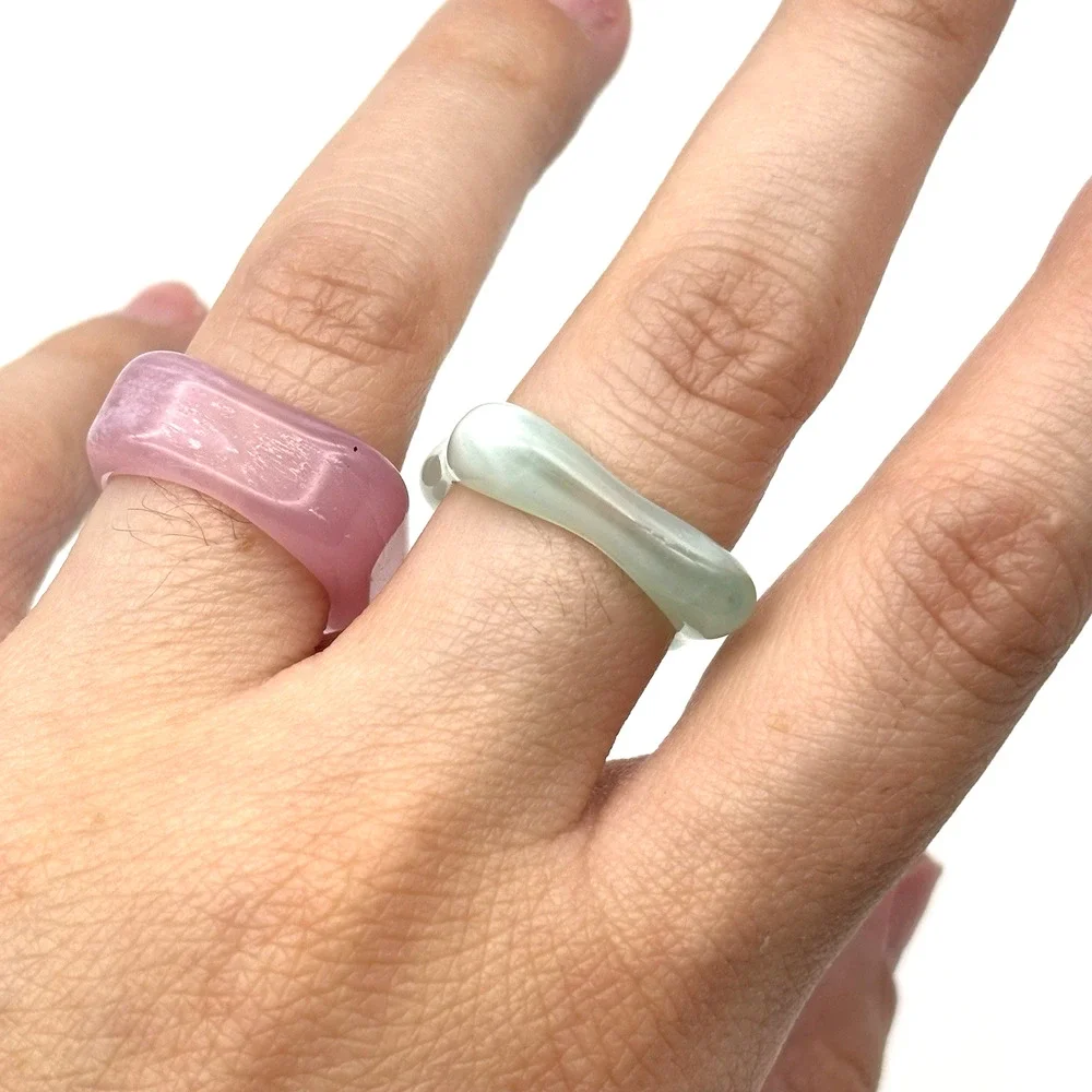 Set of 2 Vintage Y2K Pink and Blue Marbled Acrylic Geometric Square Rings 6 7.5